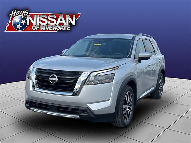 new 2025 Nissan Pathfinder car, priced at $47,722