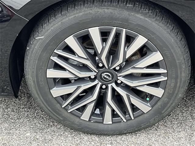 used 2023 Nissan Altima car, priced at $19,988