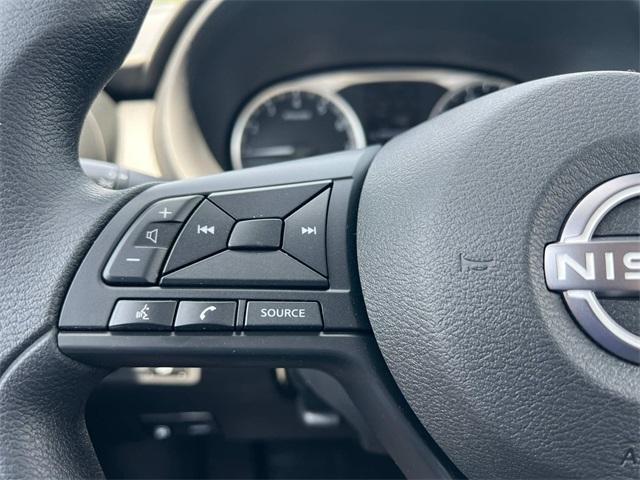 new 2025 Nissan Kicks Play car, priced at $23,850