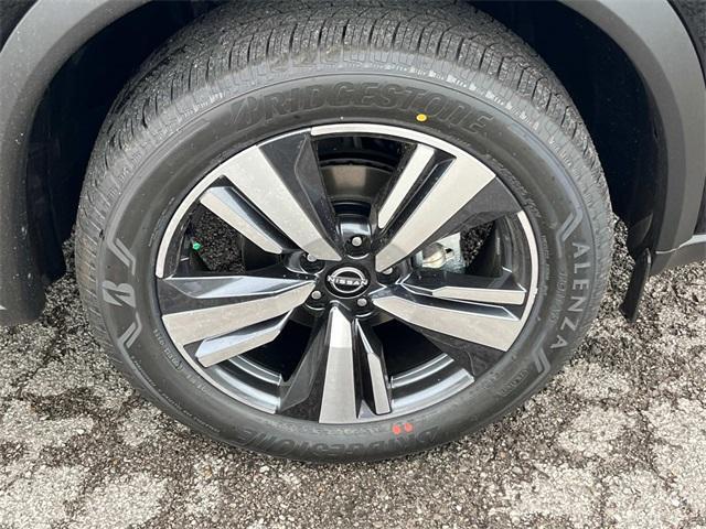 new 2025 Nissan Rogue car, priced at $35,802