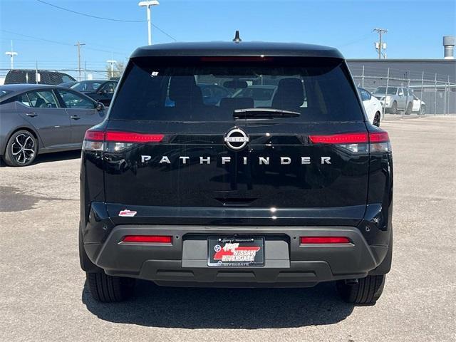 new 2025 Nissan Pathfinder car, priced at $35,127
