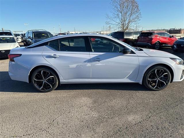 new 2025 Nissan Altima car, priced at $34,190