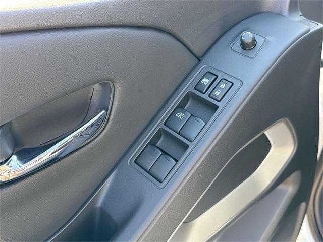 new 2025 Nissan Frontier car, priced at $35,693