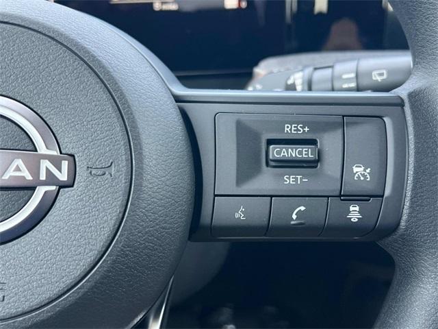 new 2025 Nissan Kicks car, priced at $28,455