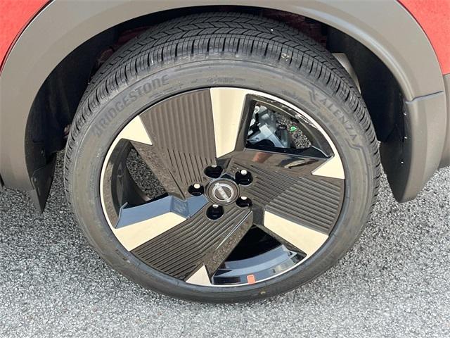 new 2025 Nissan Kicks car, priced at $26,527