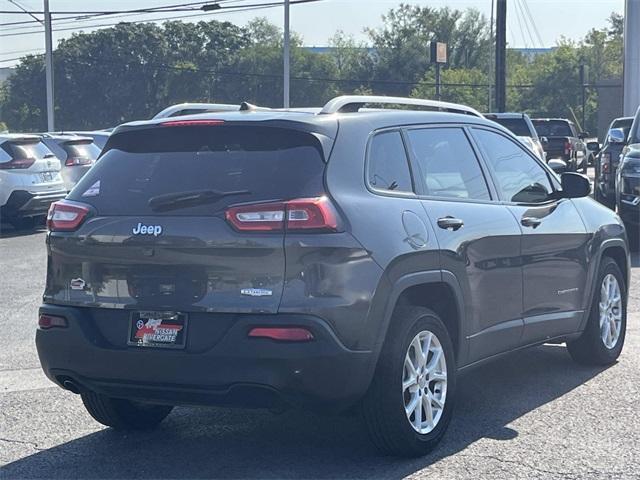used 2017 Jeep Cherokee car, priced at $13,488