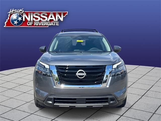 new 2025 Nissan Pathfinder car, priced at $38,176