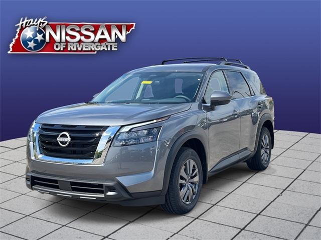 new 2025 Nissan Pathfinder car, priced at $38,176