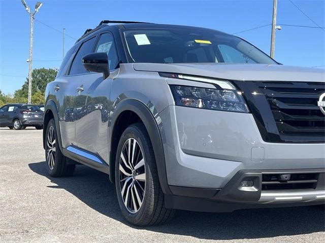 new 2025 Nissan Pathfinder car, priced at $51,310