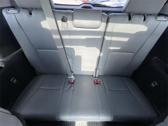 used 2022 Toyota Highlander car, priced at $36,988