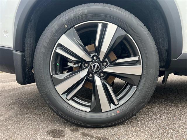 new 2025 Nissan Rogue car, priced at $34,988