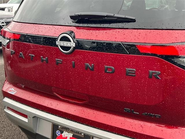 new 2025 Nissan Pathfinder car, priced at $46,028