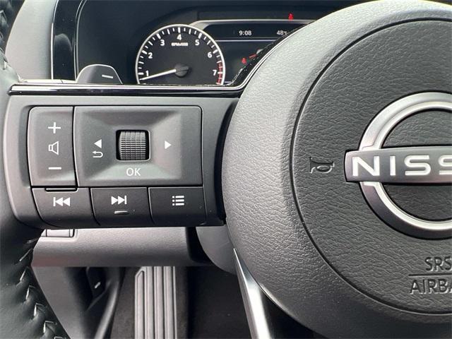 new 2025 Nissan Pathfinder car, priced at $46,028