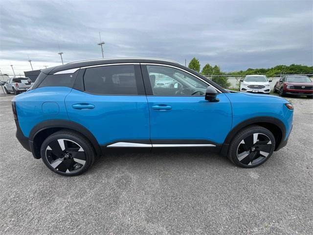 new 2025 Nissan Kicks car, priced at $30,840