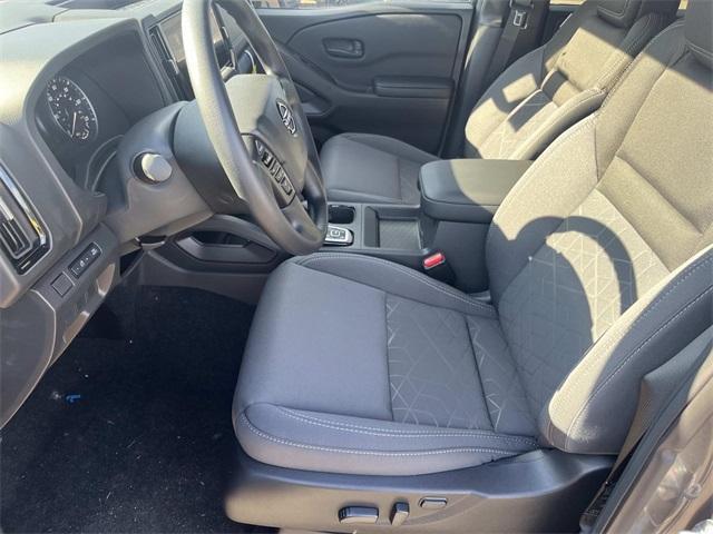 new 2026 Nissan Frontier car