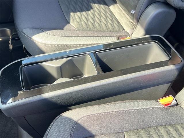 new 2025 Nissan Pathfinder car, priced at $42,620