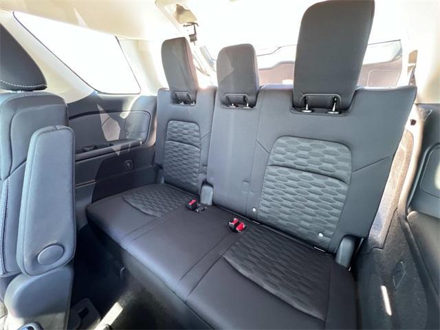 new 2025 Nissan Pathfinder car, priced at $42,620