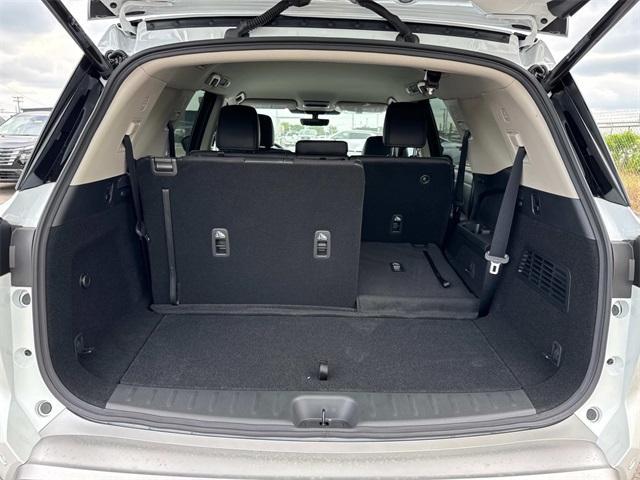 new 2025 Nissan Pathfinder car, priced at $41,030