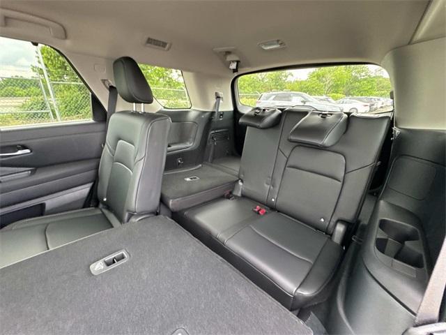 new 2025 Nissan Pathfinder car, priced at $41,030