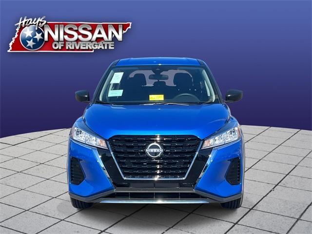 new 2025 Nissan Kicks Play car, priced at $22,040