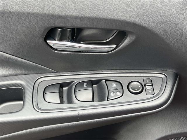 new 2025 Nissan Versa car, priced at $19,850