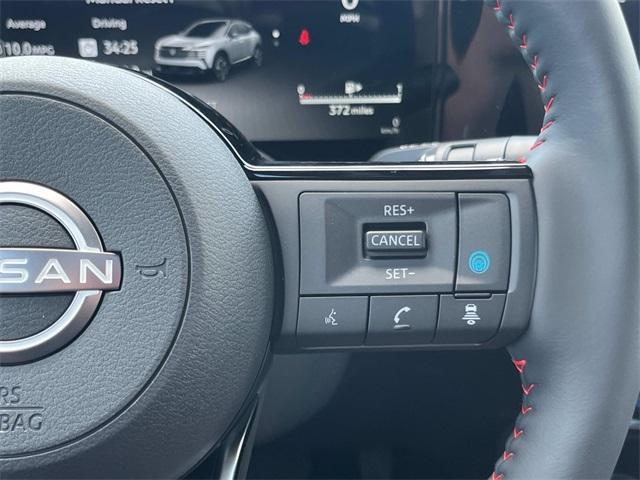 new 2025 Nissan Kicks car, priced at $27,956