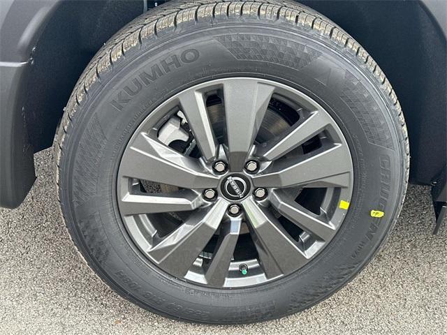 new 2025 Nissan Pathfinder car, priced at $42,152