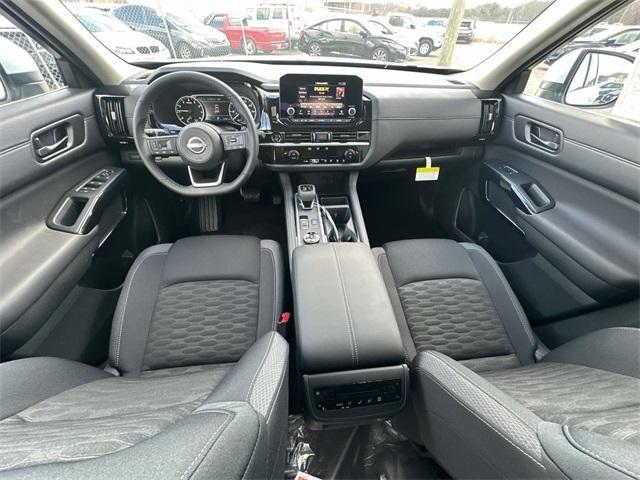 new 2025 Nissan Pathfinder car, priced at $42,152