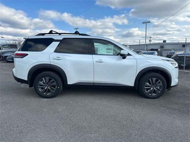 new 2025 Nissan Pathfinder car, priced at $42,152