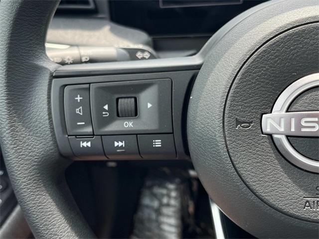 new 2025 Nissan Kicks car