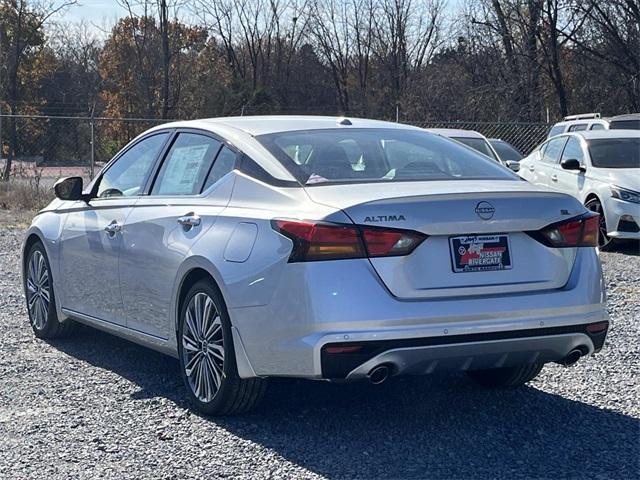 new 2025 Nissan Altima car, priced at $32,617