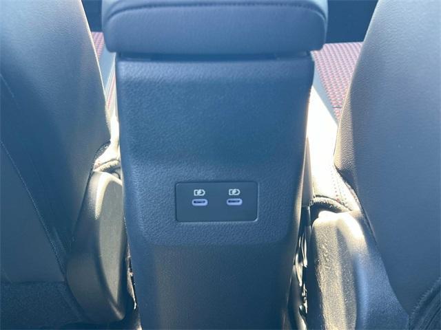new 2025 Nissan Kicks car, priced at $27,264