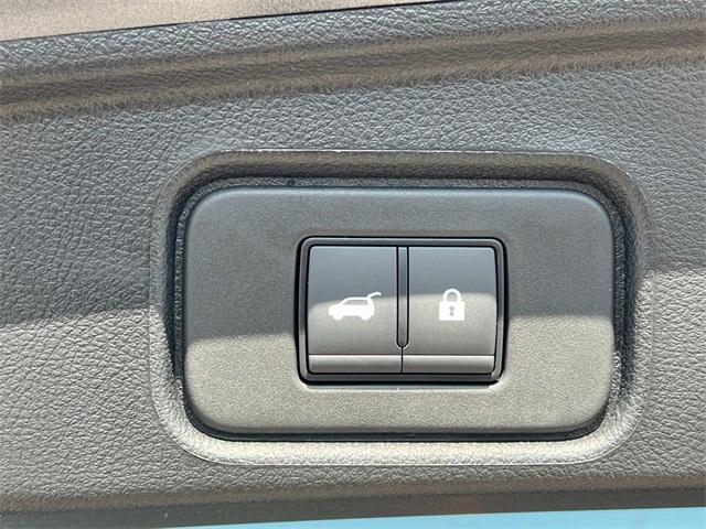 new 2025 Nissan Pathfinder car, priced at $41,769