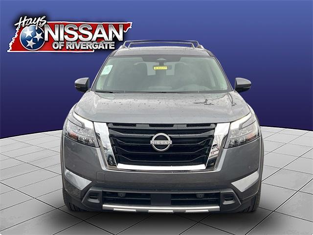 new 2025 Nissan Pathfinder car, priced at $46,776