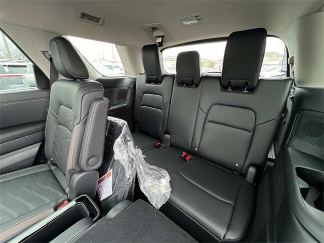 new 2025 Nissan Pathfinder car, priced at $46,776