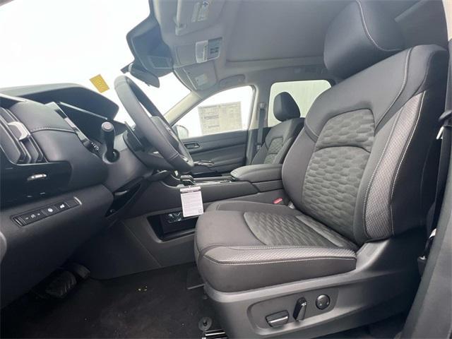 new 2025 Nissan Pathfinder car, priced at $42,237