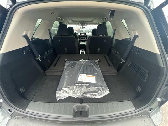 new 2025 Nissan Pathfinder car, priced at $42,237