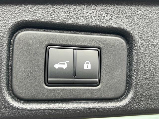 new 2025 Nissan Pathfinder car, priced at $48,052