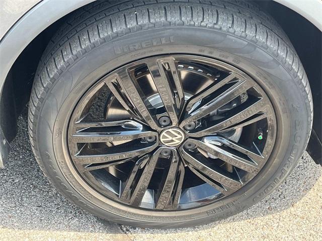 used 2022 Volkswagen Tiguan car, priced at $25,988