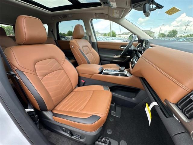 new 2025 Nissan Pathfinder car, priced at $49,490