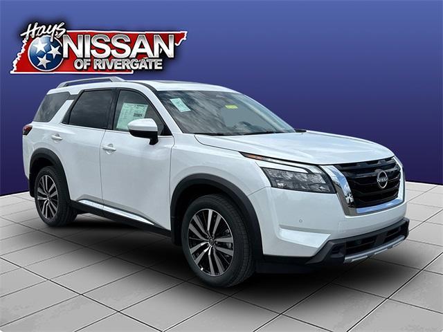 new 2025 Nissan Pathfinder car, priced at $49,490