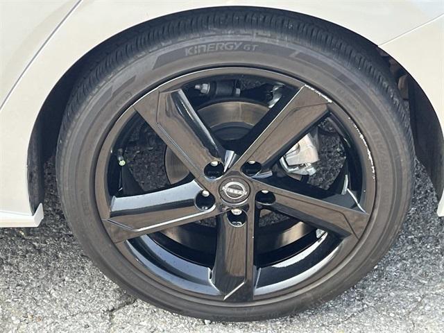 used 2024 Nissan Sentra car, priced at $23,988