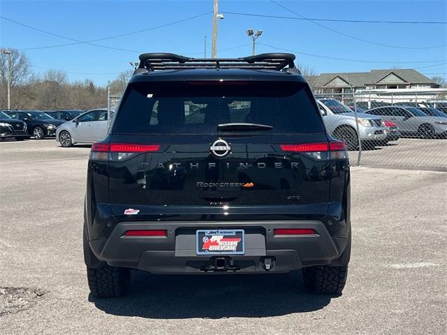 new 2025 Nissan Pathfinder car, priced at $41,514