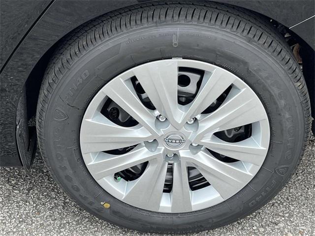 new 2025 Nissan Sentra car, priced at $20,060