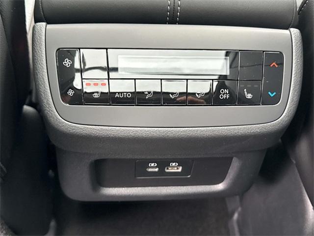 new 2025 Nissan Pathfinder car, priced at $42,878