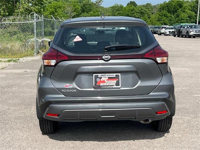 new 2025 Nissan Kicks Play car, priced at $23,850