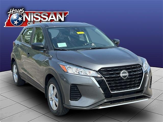 new 2025 Nissan Kicks Play car, priced at $23,850