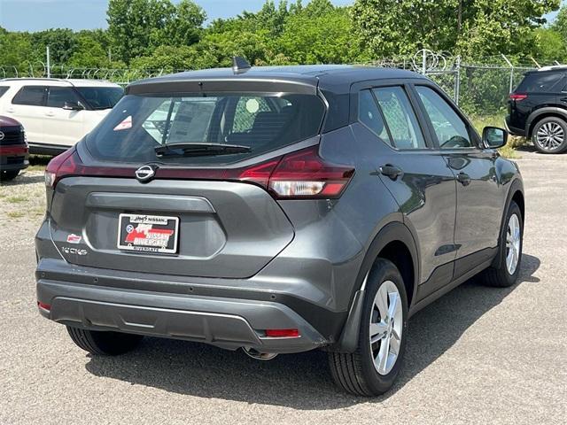 new 2025 Nissan Kicks Play car, priced at $23,850