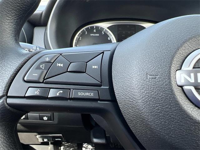 new 2025 Nissan Kicks Play car, priced at $23,850
