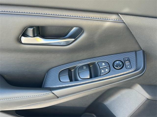new 2025 Nissan Sentra car, priced at $22,194